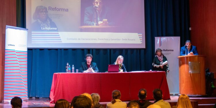 La Comisión de Declaraciones, Derechos y Garantías realizó su segunda audiencia pública.