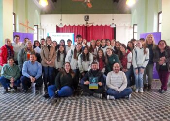 Mancini: “Los jóvenes tienen mucho para aportar a la política”.