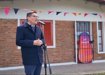 Educación: con una inversión superior a $ 150 millones, se inauguró la primera planta campamentil en Lanteri.