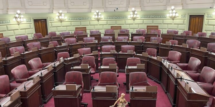 La Convención Reformadora inicia la semana con reuniones de comisiones y participación ciudadana.