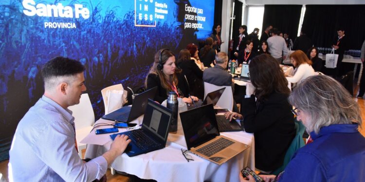 Con más de 450 empresas inscriptas, se palpita una inédita edición del Santa Fe Business Forum.