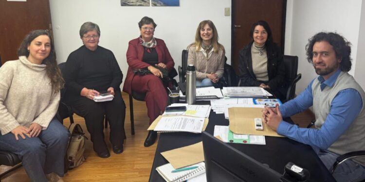 VILLA OCAMPO: LA DIRECTORA DE MUSEOS SE REUNIÓ CON AUTORIDADES PROVINCIALES.