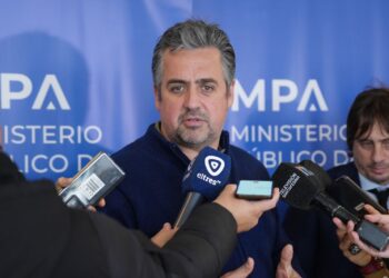 Cococcioni sobre la imputativa a los que balearon un colectivo penitenciario: “No se la van a llevar de arriba”.