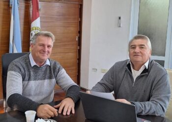 El Presidente Comunal Luis Van de Velde gestionó proyectos clave en Santa Fe.