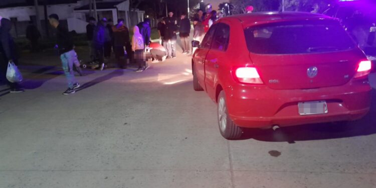 San Antonio de Obligado: Adolescente de 15 años lesionado en choque entre moto y automóvil.