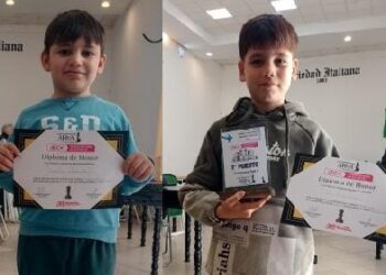 VILLA OCAMPO: NIÑOS AJEDRECISTAS PREMIADOS EN RECONQUISTA.