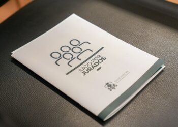 “El juicio por jurados fortalece la democracia y la confianza en la Justicia”.