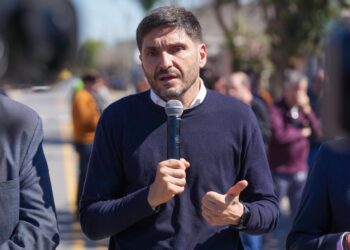 Pullaro alertó por la microeconomía: “La plata no le llega a la gente y eso genera malestar social”.