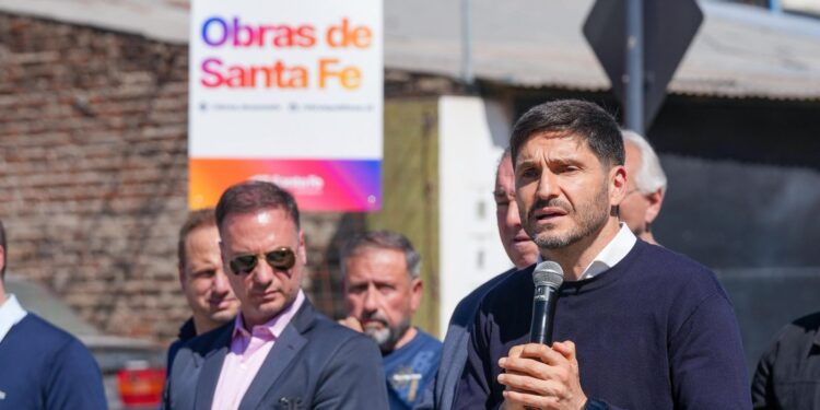 Pullaro: “En Santa Fe somos austeros y tenemos la inversión más agresiva en obra pública de los últimos años”.