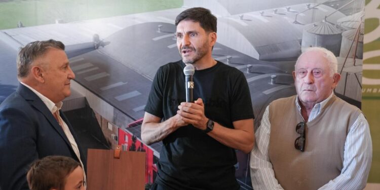 Pullaro y Scaglia mostraron fuerte respaldo a la producción este domingo en el sur provincial.