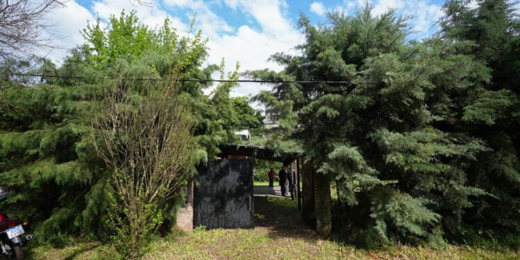 Provincia exhibió lotes y propiedades de Funes y Roldán que serán parte de la gran subasta de bienes incautados al delito.