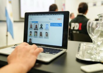 Scaglia presentó la web de los delincuentes más buscados en Santa Fe: “Los vamos a perseguir hasta encontrarlos”.