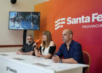 Cultura: Santa Fe convoca a artistas para una puesta histórica en Cosquín 2026, que homenajeará al Brigadier.