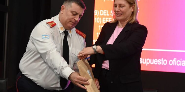 Scaglia en la licitación del Centro de Entrenamiento para Bomberos Voluntarios: “Será el mejor de Argentina”.