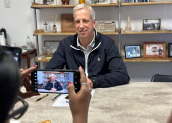 Dionisio Scarpin: “Con la IA y el Jaaukanigás queremos que los jóvenes muestren el potencial de nuestro norte”.