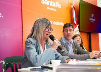 Salud Mental: Provincia avanza en una guía de cuidados para prevenir el suicidio.