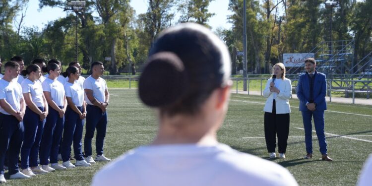 Pullaro: “Trabajamos para que nuestras fuerzas de seguridad tengan el mayor prestigio social y sean las más preparadas y equipadas del país”.