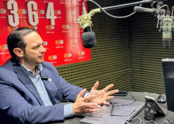 Villa Ocampo: Cristian Marega: “La recesión nos golpea fuerte, pero seguimos gestionando obras y viviendas”