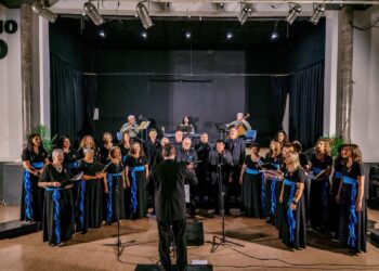 Villa Ocampo vivió una noche de música y emociones con el Encuentro Coral “La Villa EnCantada”.