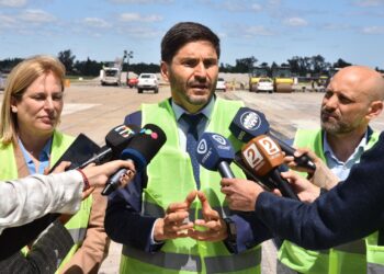 Pullaro: “Espert mintió y La Libertad Avanza debe dar explicaciones por lo ocurrido”.