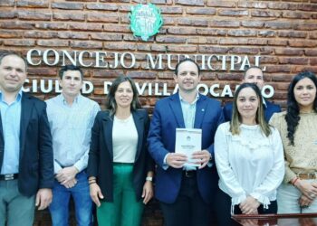 VILLA OCAMPO: EL INTENDENTE CRISTIAN MAREGA JURÓ POR LA NUEVA CONSTITUCIÓN DE SANTA FE.