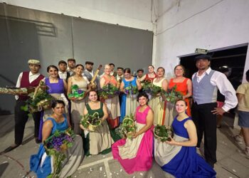 Destacada participación de la Escuela Municipal de Danzas “Flor del Irupé” en el Certamen RECODANZA 2025.