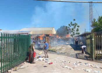 TACUARENDÍ: INCENDIO EN UNA PLANTA FABRIL GENERÓ PÉRDIDAS MATERIALES.
