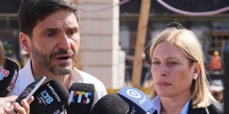 Pullaro: “Condicionar una ayuda al resultado de una elección nos pone en un lugar bastante preocupante”.