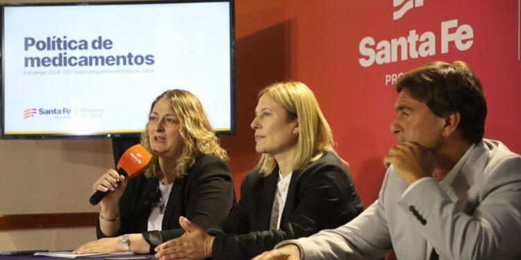 En lo que va de 2025, Santa Fe compró más medicamentos y con un ahorro del 83 %.