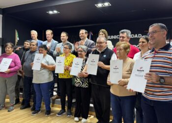 VILLA OCAMPO: ENTREGA DE ESCRITURAS EN EL MARCO DEL PLAN DE REGULARIZACIÓN DOMINIAL.