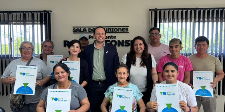 Villa Ocampo: Nuevos créditos del Banco Solidario impulsan el crecimiento de emprendedores locales.