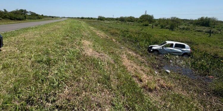 Las Toscas: una mujer resultó lesionada tras despistar con su vehículo en la Ruta 100-S.