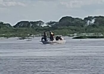 Fatal accidente náutico en San Antonio de Obligado: un pescador perdió la vida tras volcar su embarcación.