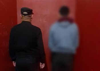 VILLA GUILLERMINA: DETENCIÓN POR AMENAZAS E INCUMPLIMIENTO JUDICIAL.