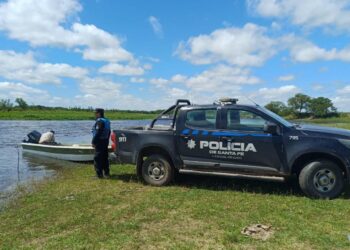 TACUARENDÍ: CONTINÚA LA BÚSQUEDA DEL HOMBRE DESAPARECIDO EN EL RÍO GUAYCURÚ