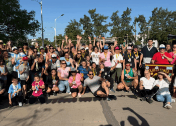 Gran éxito de la Corrida del Club de Leones: “Mitigar el hambre, paso a paso con mamá” .