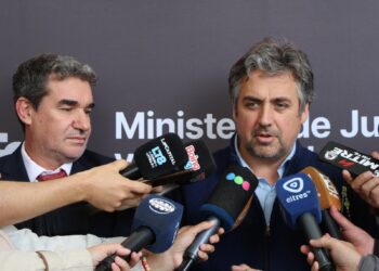 Más allanamientos y detenidos en la investigación impulsada por el Gobierno Provincial por defraudación en la Policía de Rosario.