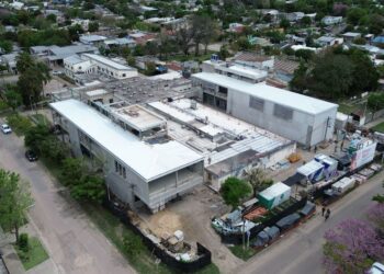 La ampliación y refacción del Hospital de Villa Ocampo ya está lista en un 70 %.