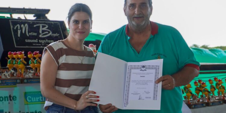 Mancini acompañó el 22° concurso de pesca variada con devolución”.