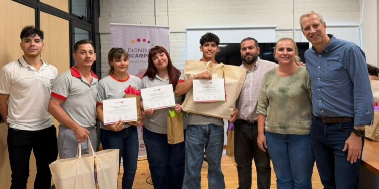 El concurso de IA sobre el Jaaukanigás mostró el talento del norte y potenció el uso creativo de la inteligencia artificial.