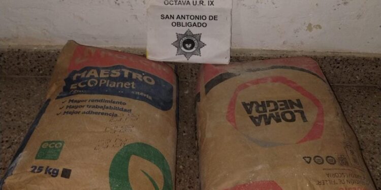 SAN ANTONIO DE OBLIGADO: INVESTIGACIÓN POR HURTO Y RECUPERO DE ELEMENTOS.