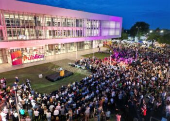 Pullaro inauguró el Nuevo Hospital Regional de Rafaela: “Tenemos la mejor salud pública de la República Argentina”.