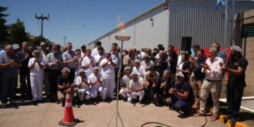 Pullaro inauguró el gasoducto Acebal-Pavón Arriba: “Darle gas a nuestras localidades permite que las industrias generen trabajo, logística y conectividad”.