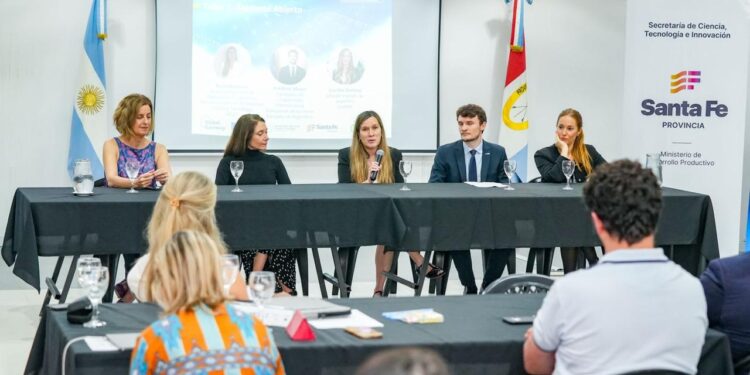 Santa Fe acelera su transformación digital en trabajo conjunto con la Unión Europea y la Nación.