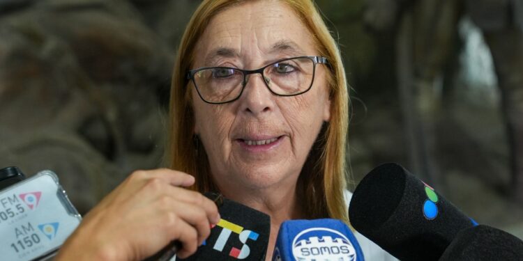 En 2025 hubo más de 100 procesos de adopción y abre la última convocatoria del año para aspirantes.