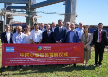 Pullaro: “Cada inversión que llega a Santa Fe la vamos a cuidar como propia porque genera trabajo y crecimiento”.