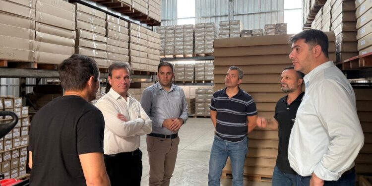 Acuerdo Santa Fe: hasta 30 % de descuento y financiación para comprar muebles.