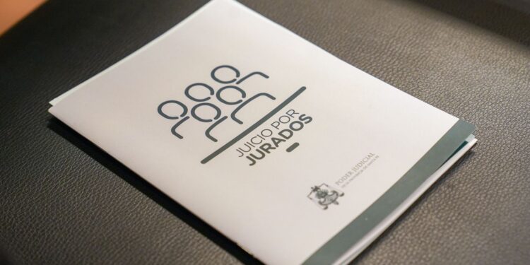 Justicia: 2025 marcó un punto de inflexión con la implementación del juicio por jurados en Santa Fe.