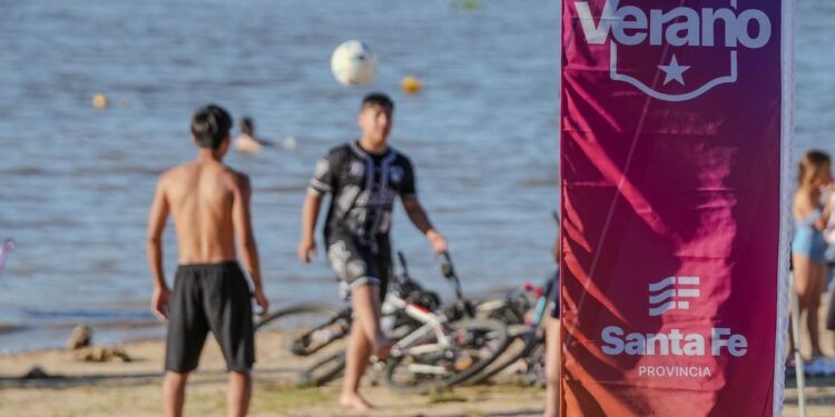 Pullaro presentó el Operativo Verano y destacó el refuerzo de seguridad para la temporada estival.