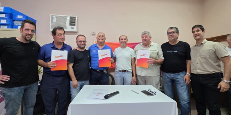 VILLA OCAMPO: LA LIGA OCAMPENSE RECIBIÓ $16 MILLONES A TRAVÉS DEL PROGRAMA ALENTAR.